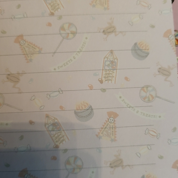 HARRY POTTER Honeydukes Notepad! - Picture 5 of 5